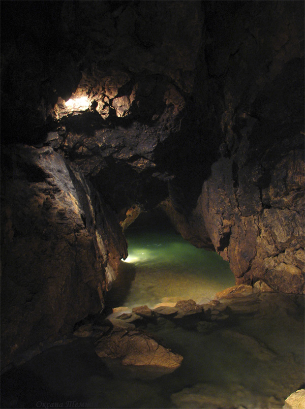 Красная пещера (Кизил-коба)